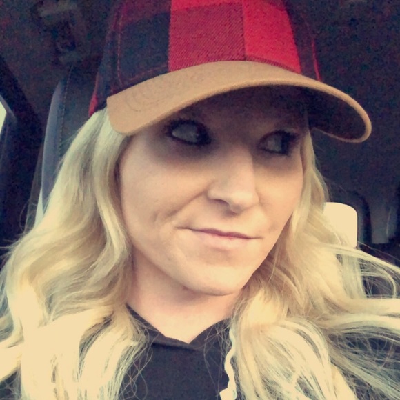 Meet your Posher, Katy - Picture 1 of 1